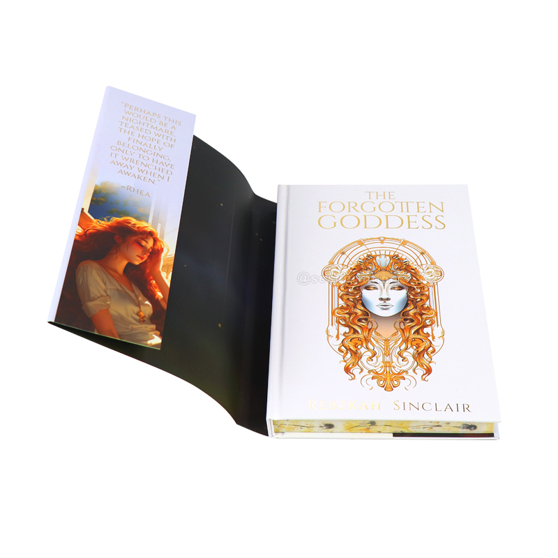 Hardcover Books Printed with Pattern Sprayed Edges and Foil Cover