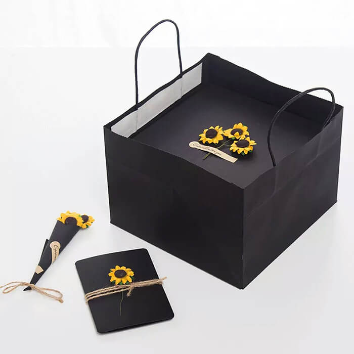 Custom Black paper jewelry gift box for necklace 2019 2018