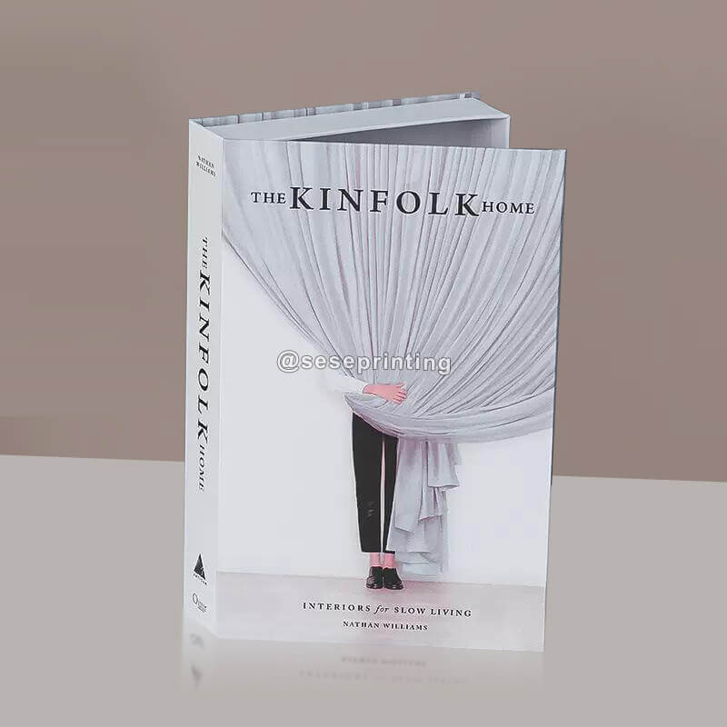 Fashion Magazine Fake Books for Decoration Storage Box Luxury Decorative Home Decoration Simulation Books