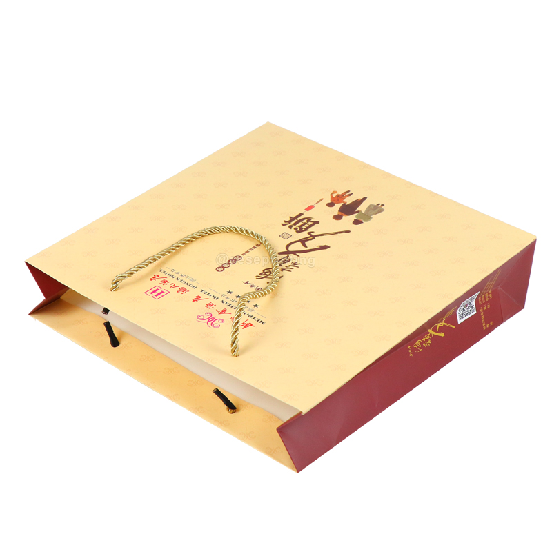 Custom Printing Gift Bags Recyclable Paper Carrying Packaging Bags