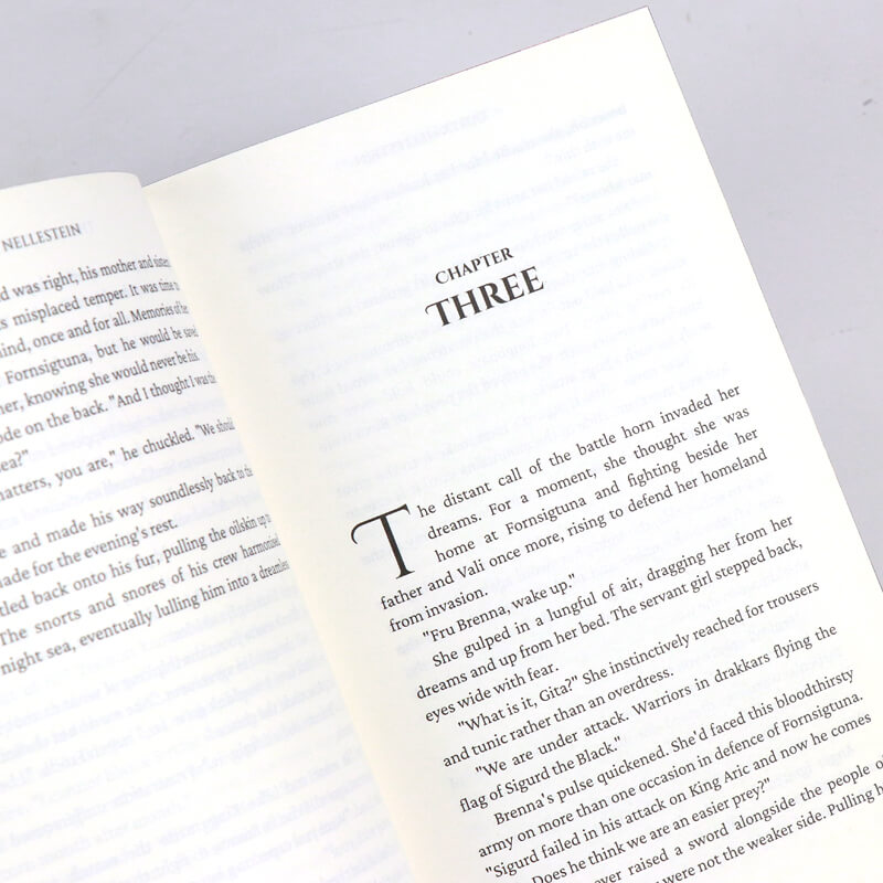 Black and White Printing Hardcover Book with Full Color Sprayed Edges