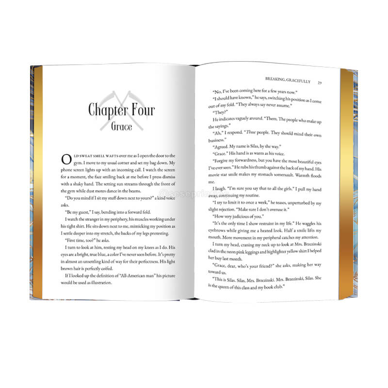 Print Hardcover Book with Gold Foiling Cover and Gold Sprayed Edges
