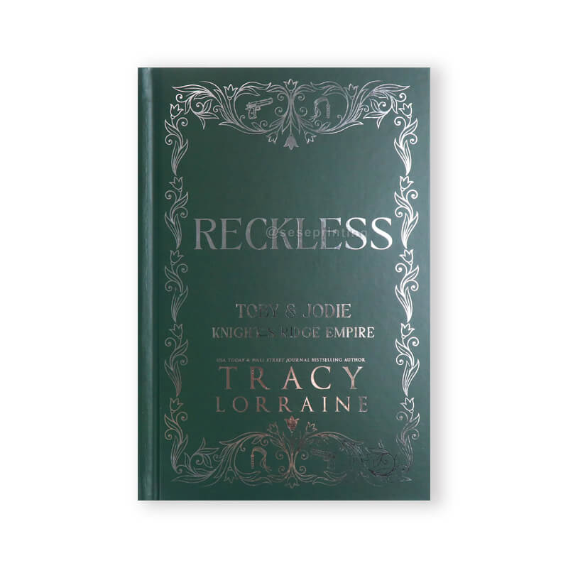 Hardcover Book Printing with Black and White Interior, Silver Foil Stamping on the Cover, Sprayed Edges
