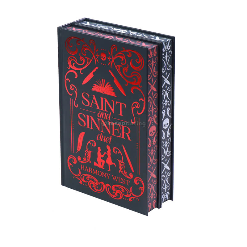 Hardback Book Series Omnibus Printing with Foil on Laminated Cover and Sprayed Edges