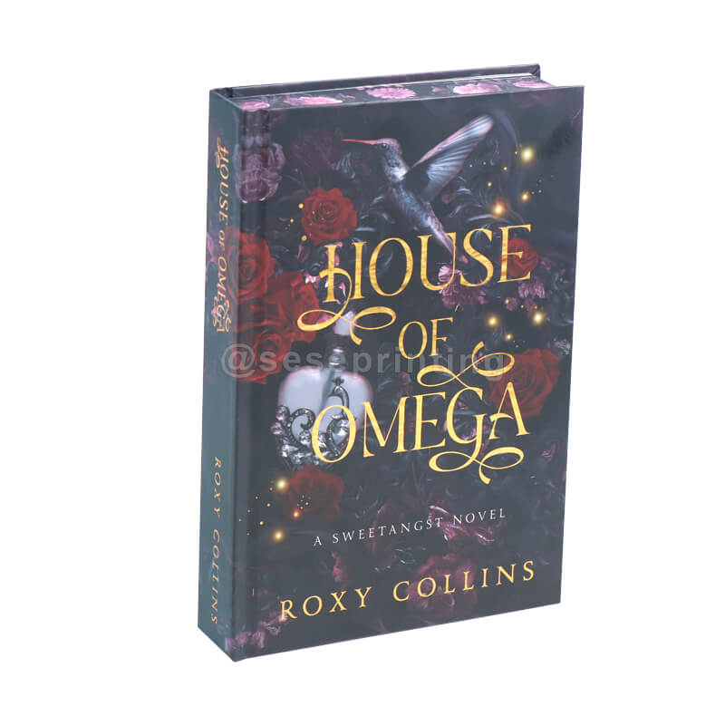 Print Hardcover Books with Black Head and Tail Bands, Gold Foiling on the Front, Spine, and Back, Sprayed Edges