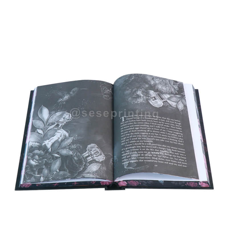 Print Hardcover Books with Black Head and Tail Bands, Gold Foiling on the Front, Spine, and Back, Sprayed Edges