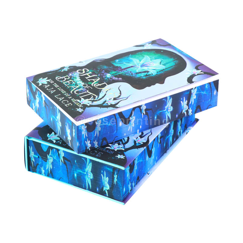 Printing Paperback Novel with Color Illustrated Pages, Foil on Cover and Sprayed Edges