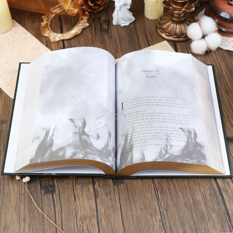 Hardcover Special Edition Books Printed Case Cover with Foiling, Custom Sprayed Edges