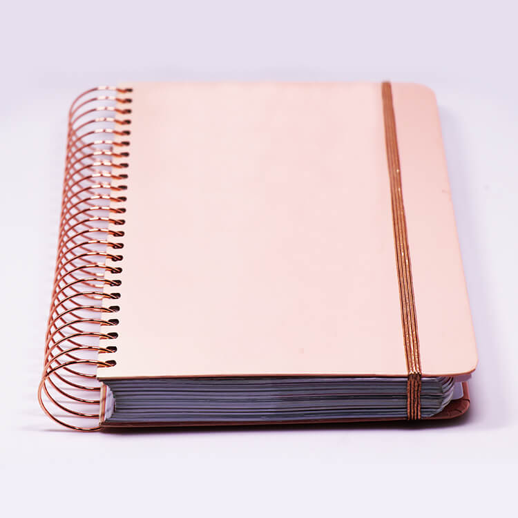 Personalized Dream Day Wedding Planners & Custom Agendas