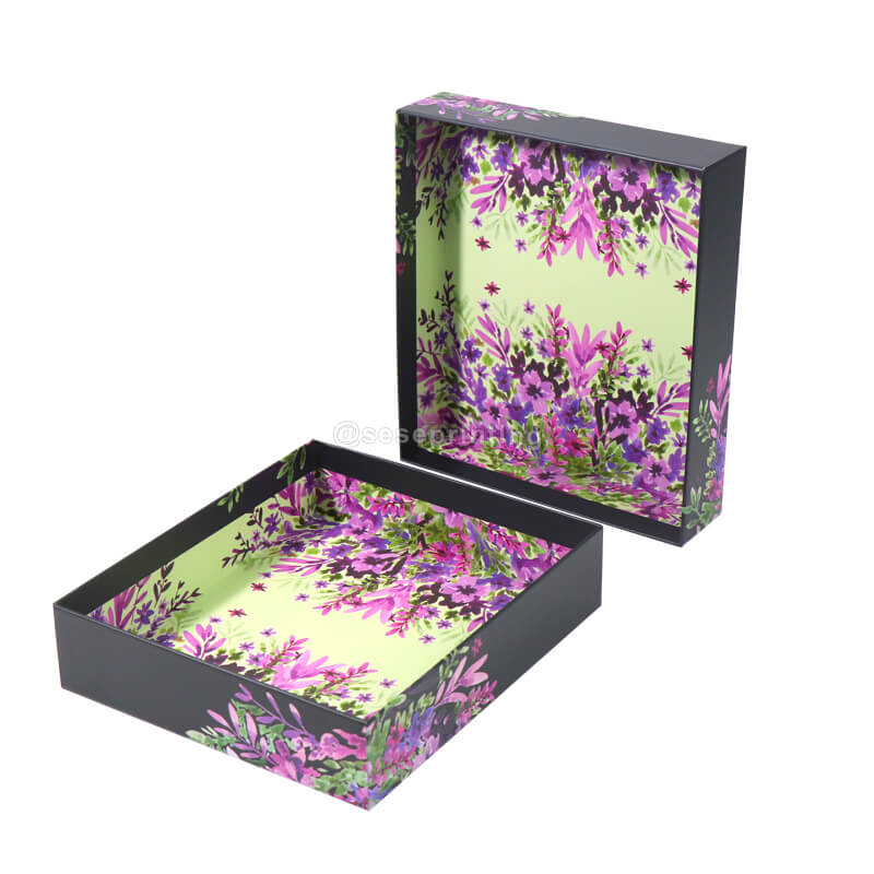 Luxury Lid and Base Box for Clothes Custom Logo Cardboard Paper Packaging Box