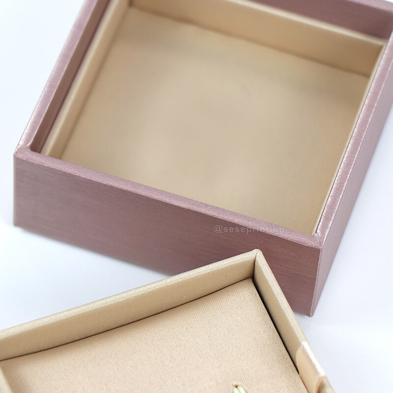 Personalized Jewelry Box Custom Gift Box Packaging for Necklace